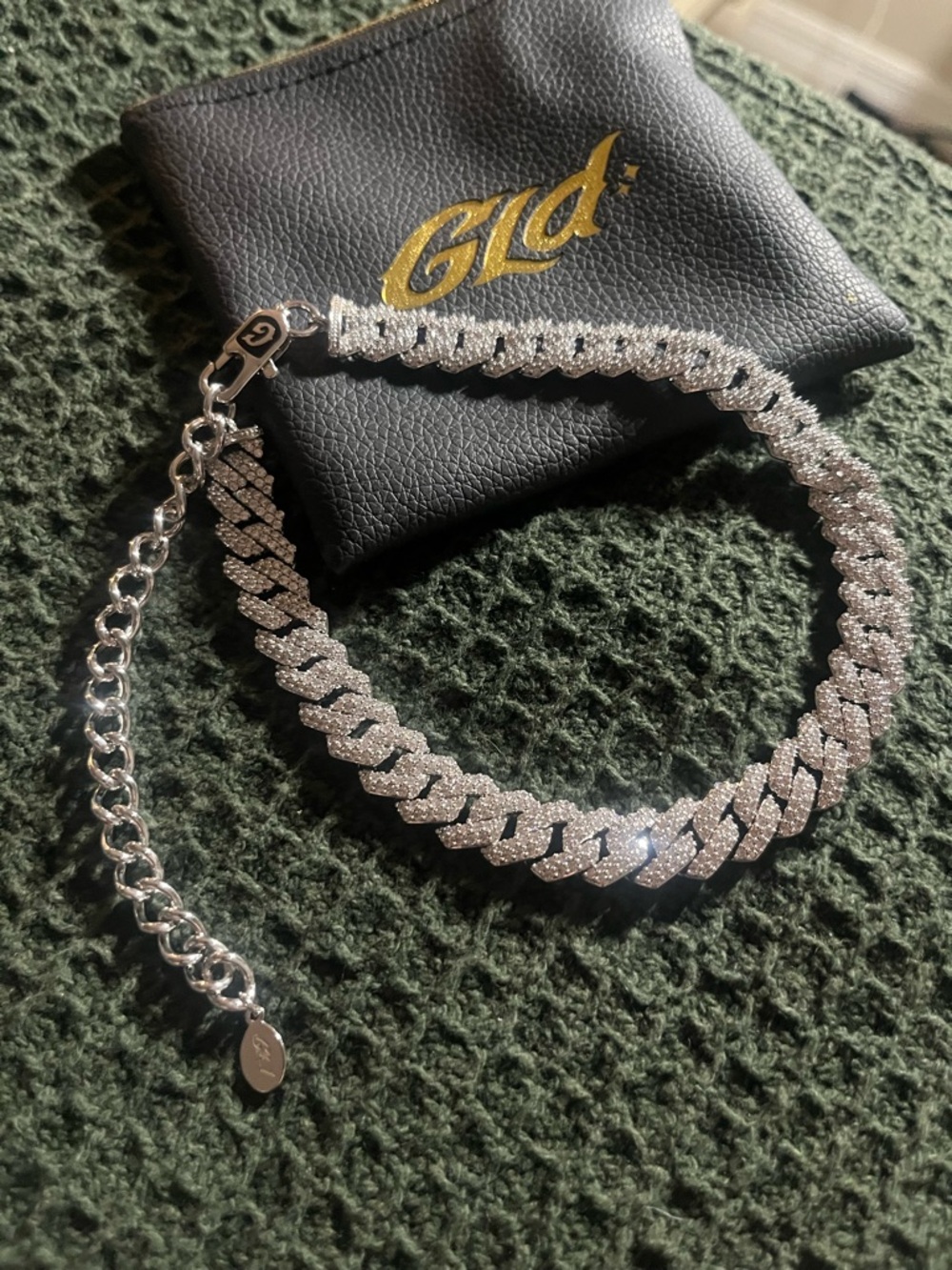GLD iced out Cuban chain choker - Picture 3 of 10